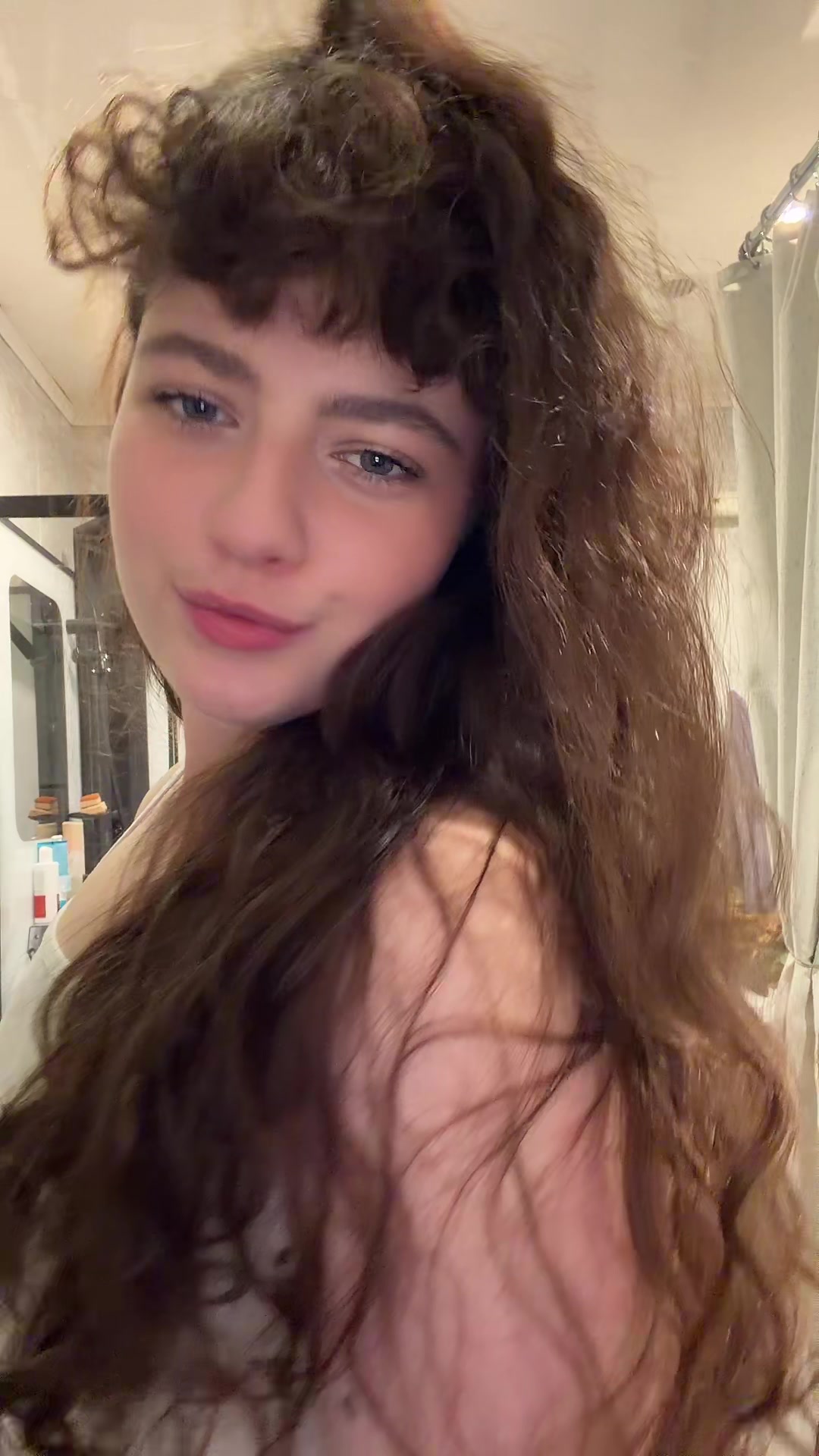 @Алиса акщ!!