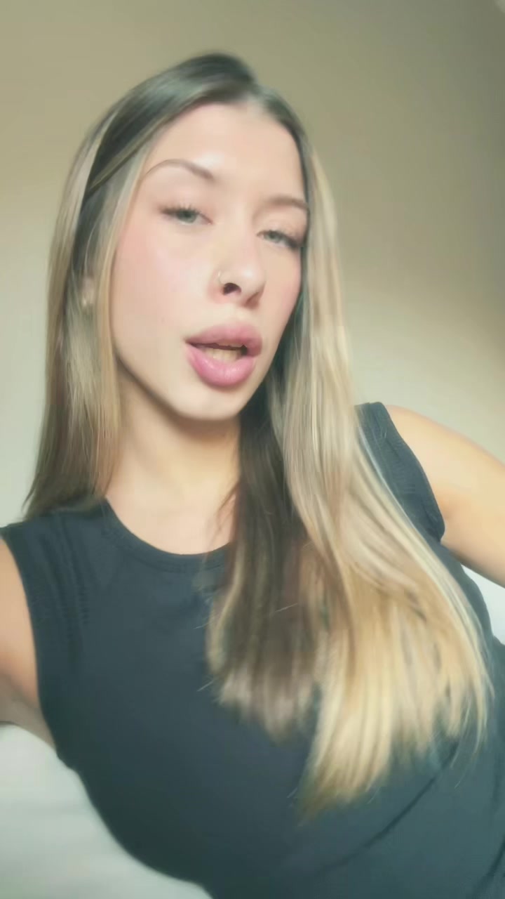 @julii