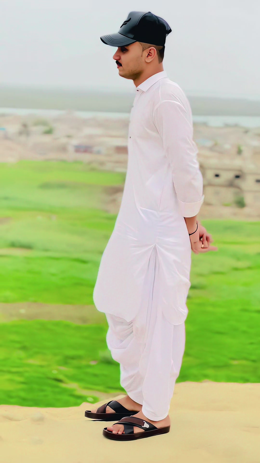 @(مان بابا)🦅💥🦁 M❤️H