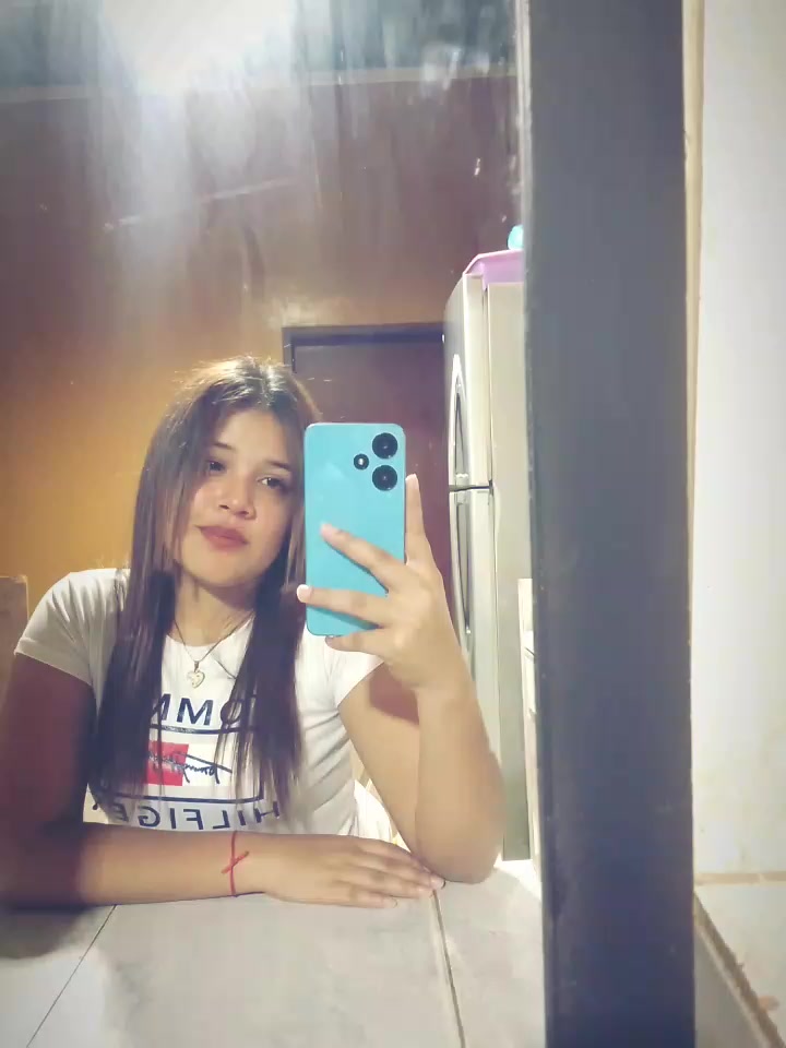 @mariana🧃