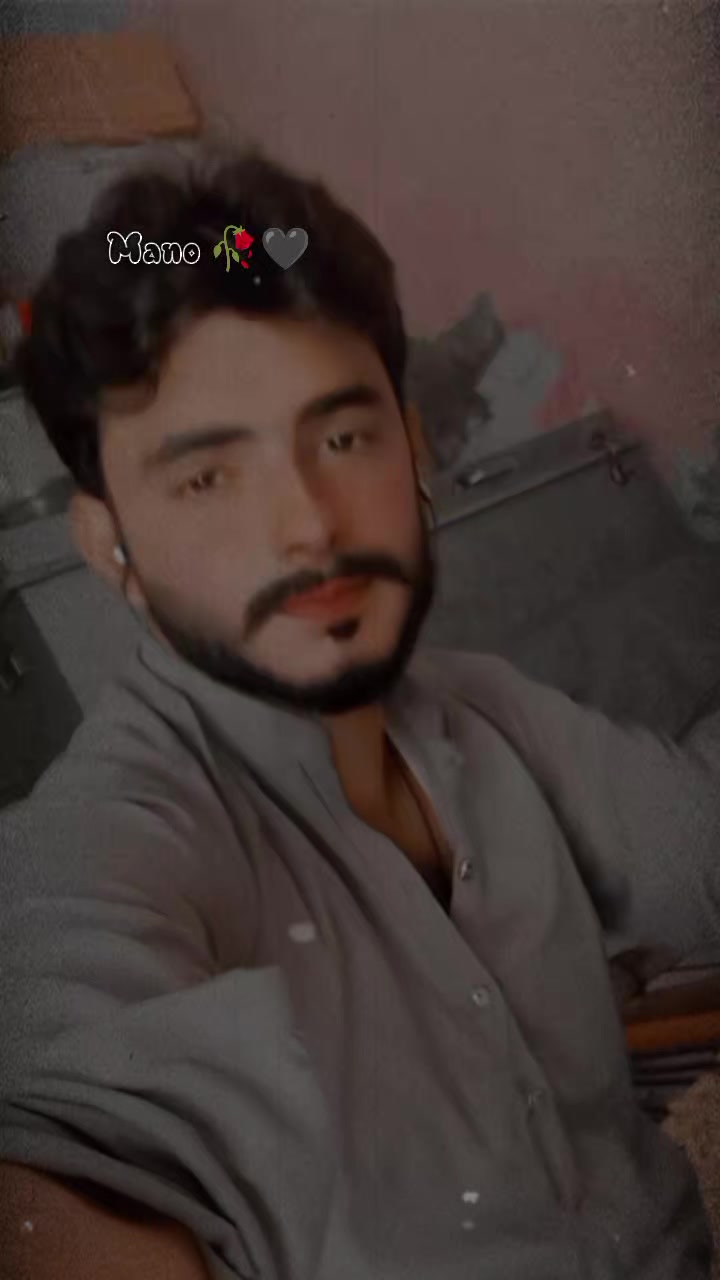 @saraki apni maa ka Shahzada 😘