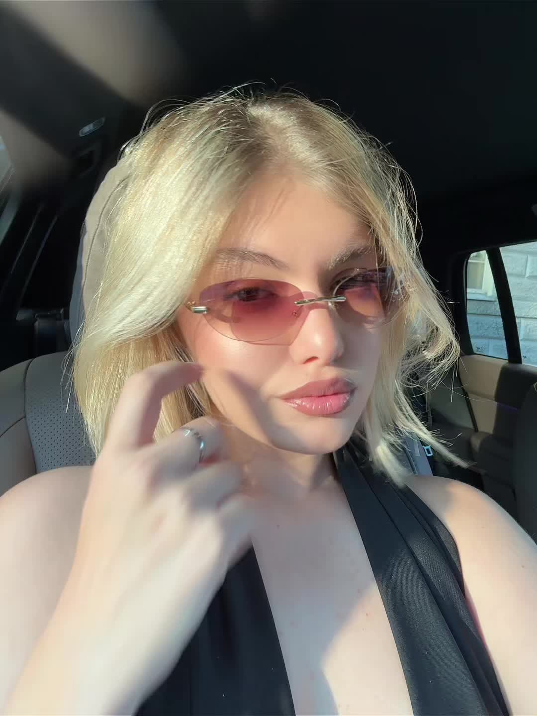 @сонечка