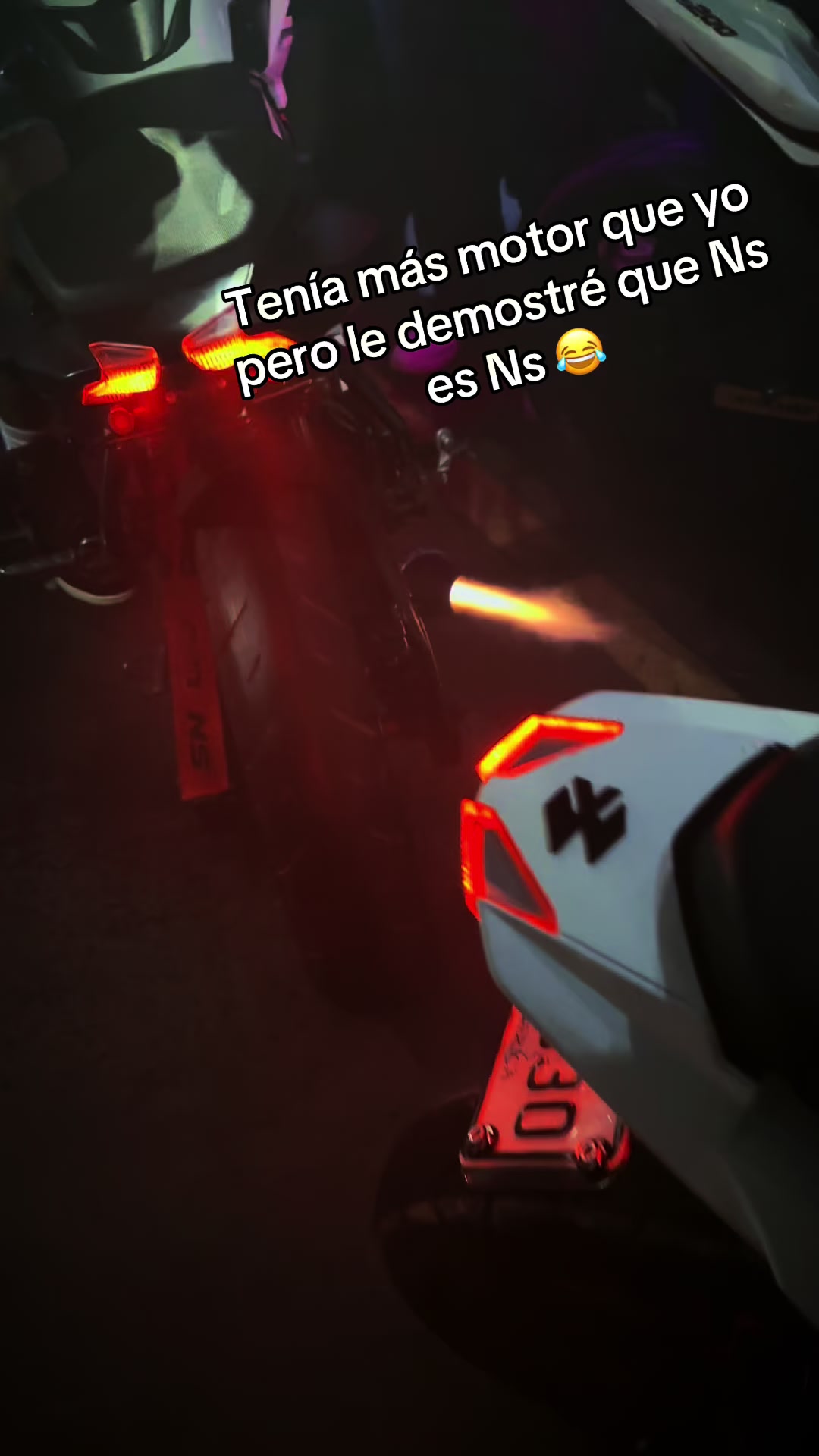 @L U I S ⋆