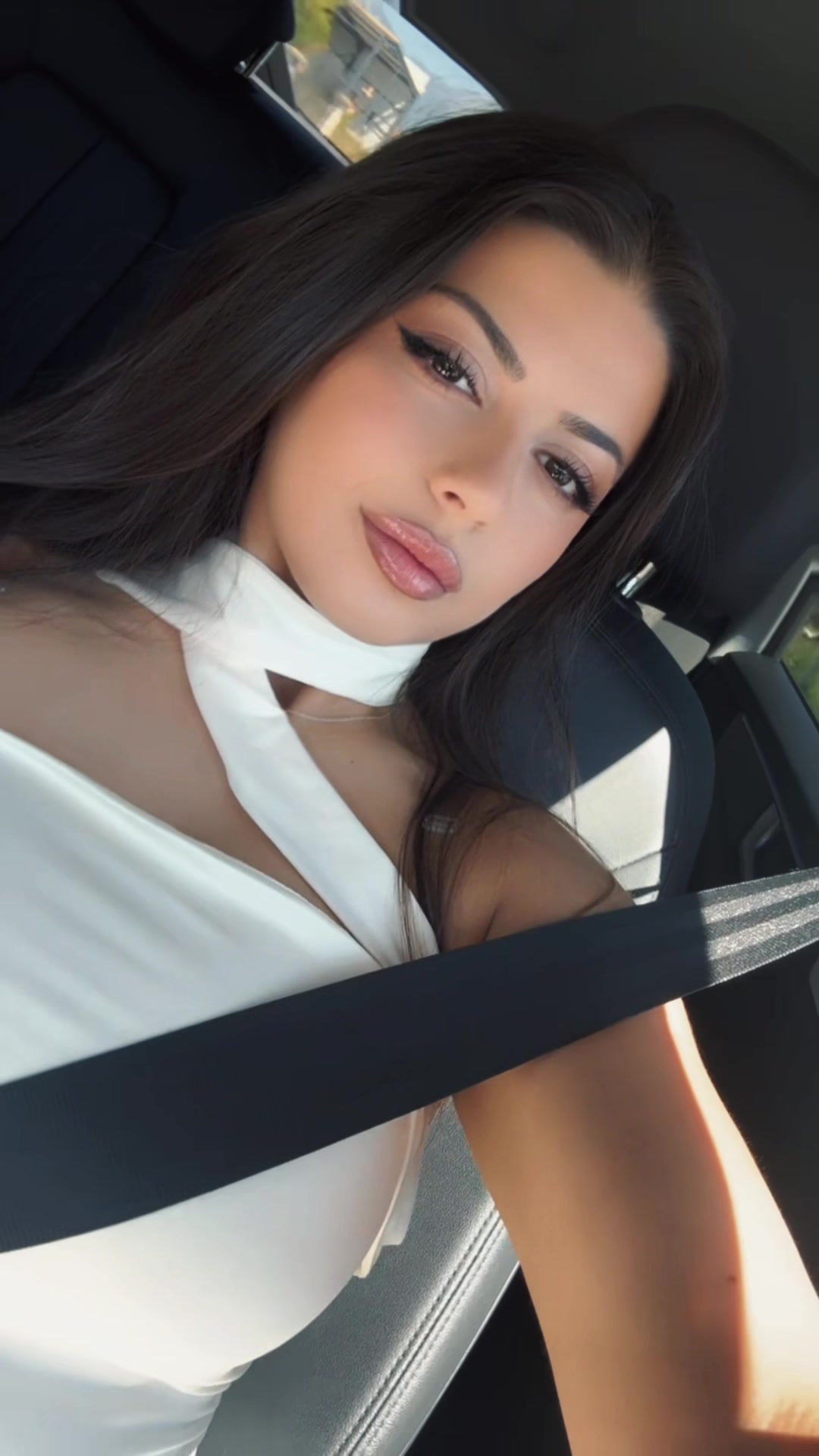 @eliona_sh