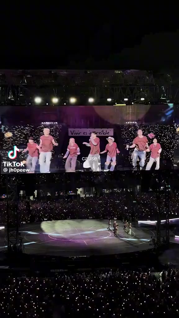@army des BTS 🔮🔮🇰🇷🇰🇷