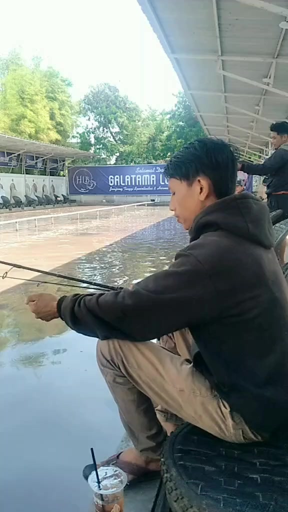 @Oi.Rungkad.1
