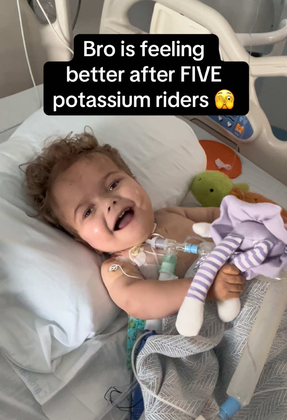 @Amanda | NICU Twin Mom