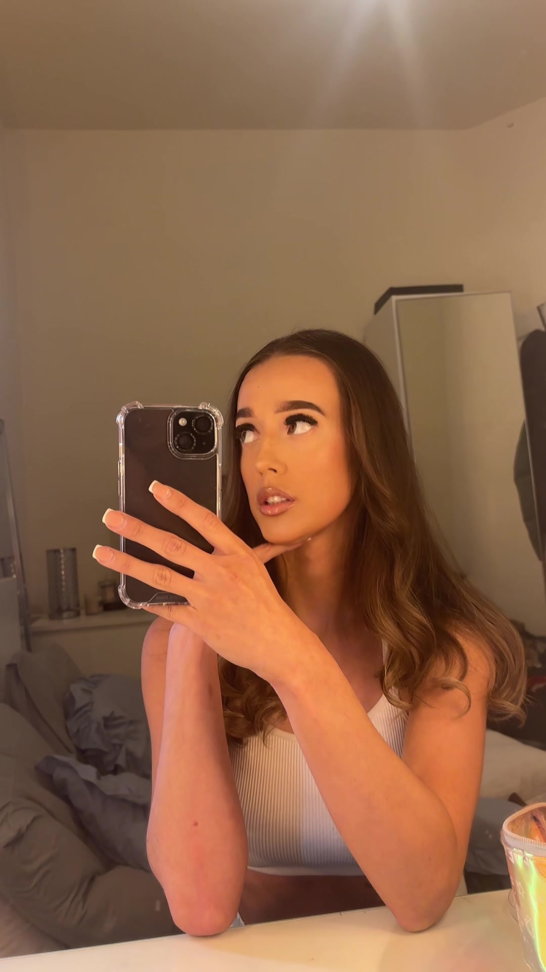 @Ella