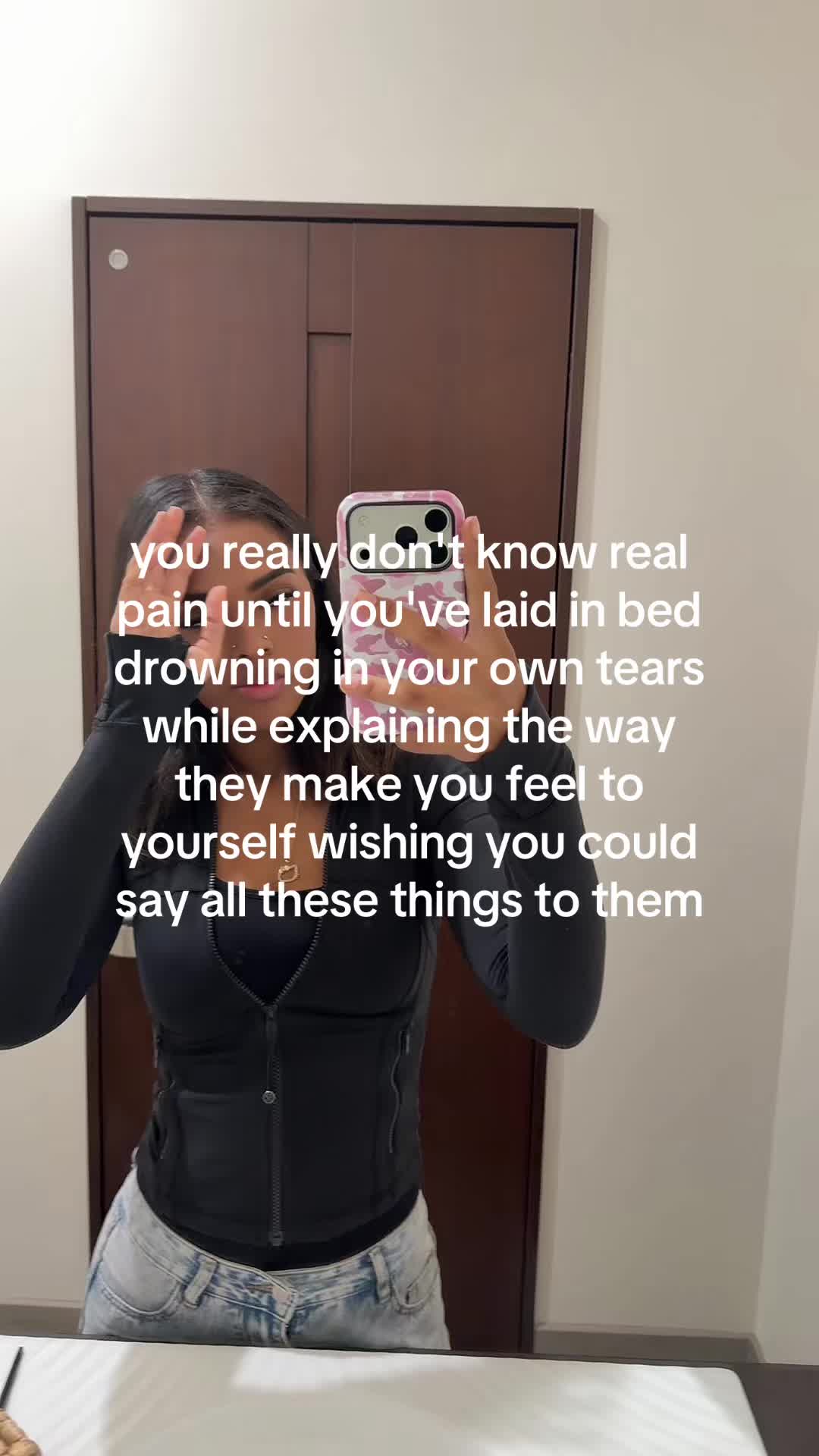 @♛