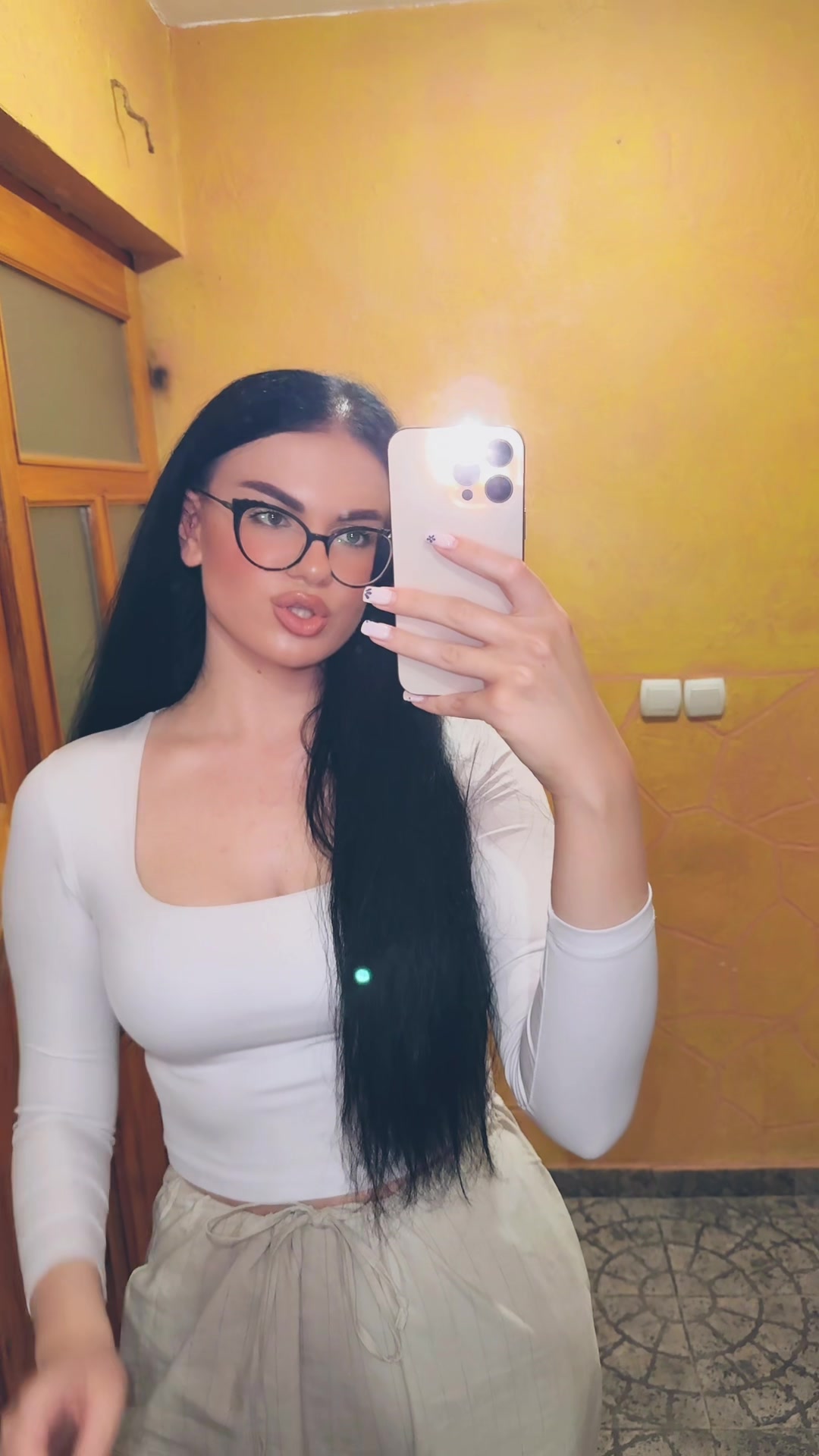 @Sara Petrov