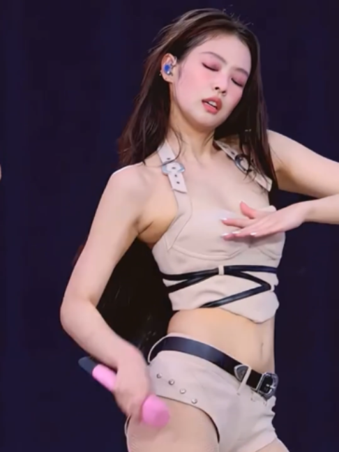 @최애의 순간 (Bias Moment)