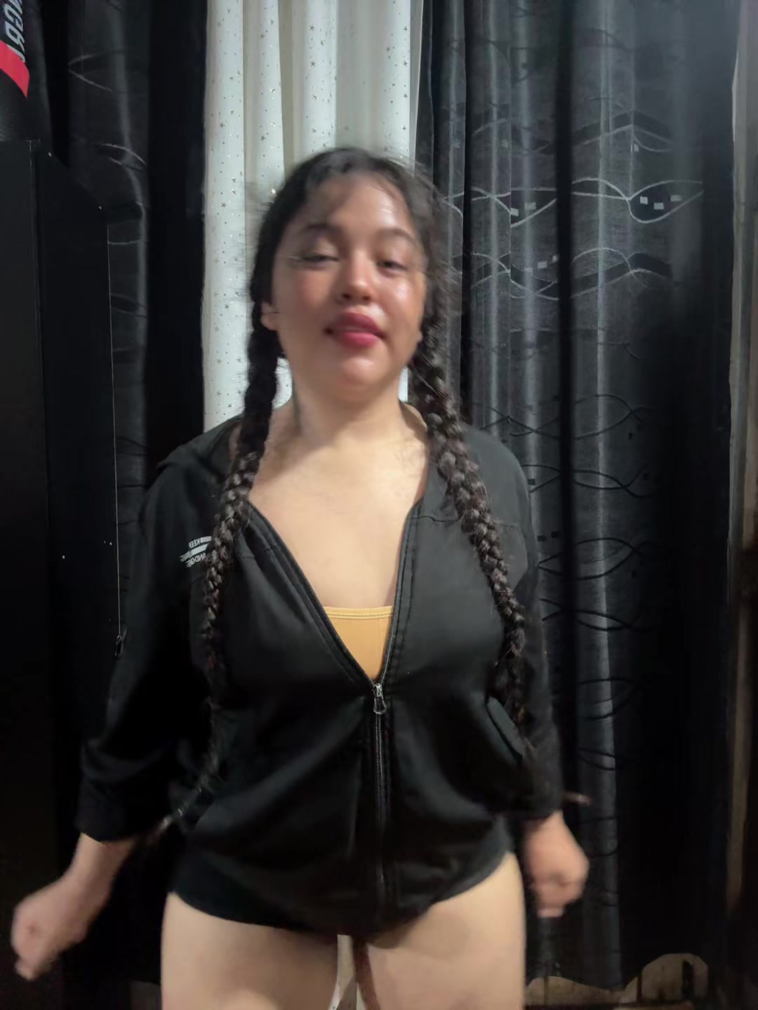 @Jossysmile