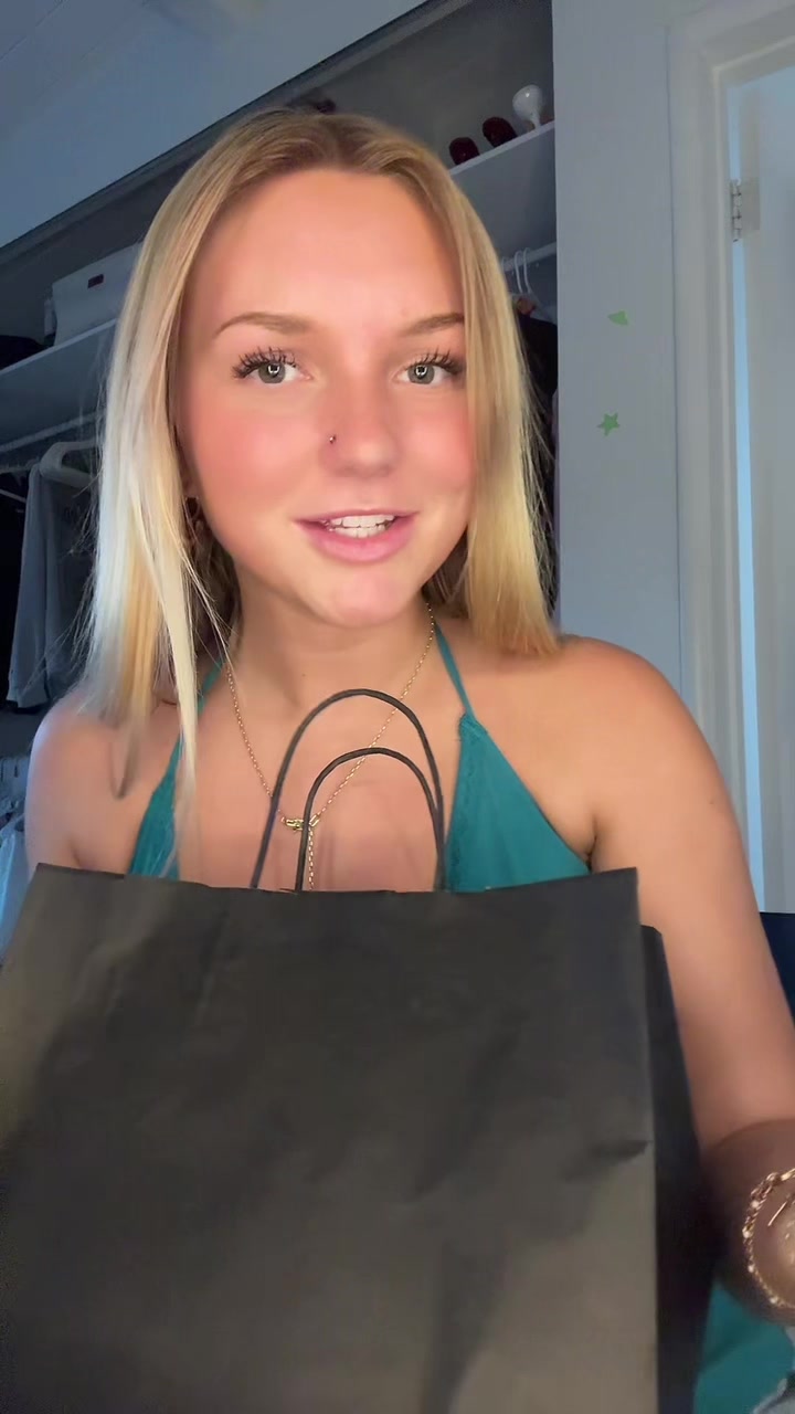 @haleyjewel💫
