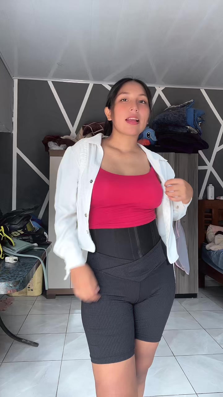 @Gricel14👑🧃