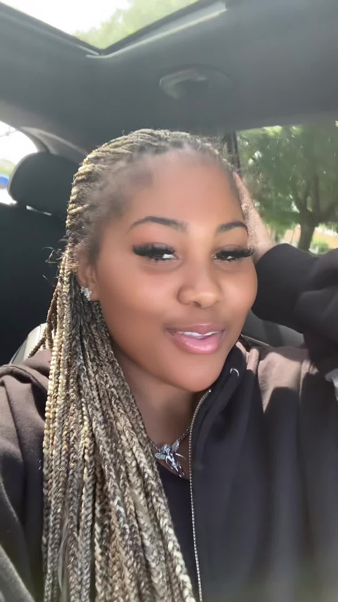 @lilpeanuttyy