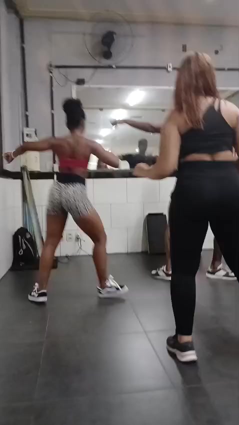 @Tais Santos