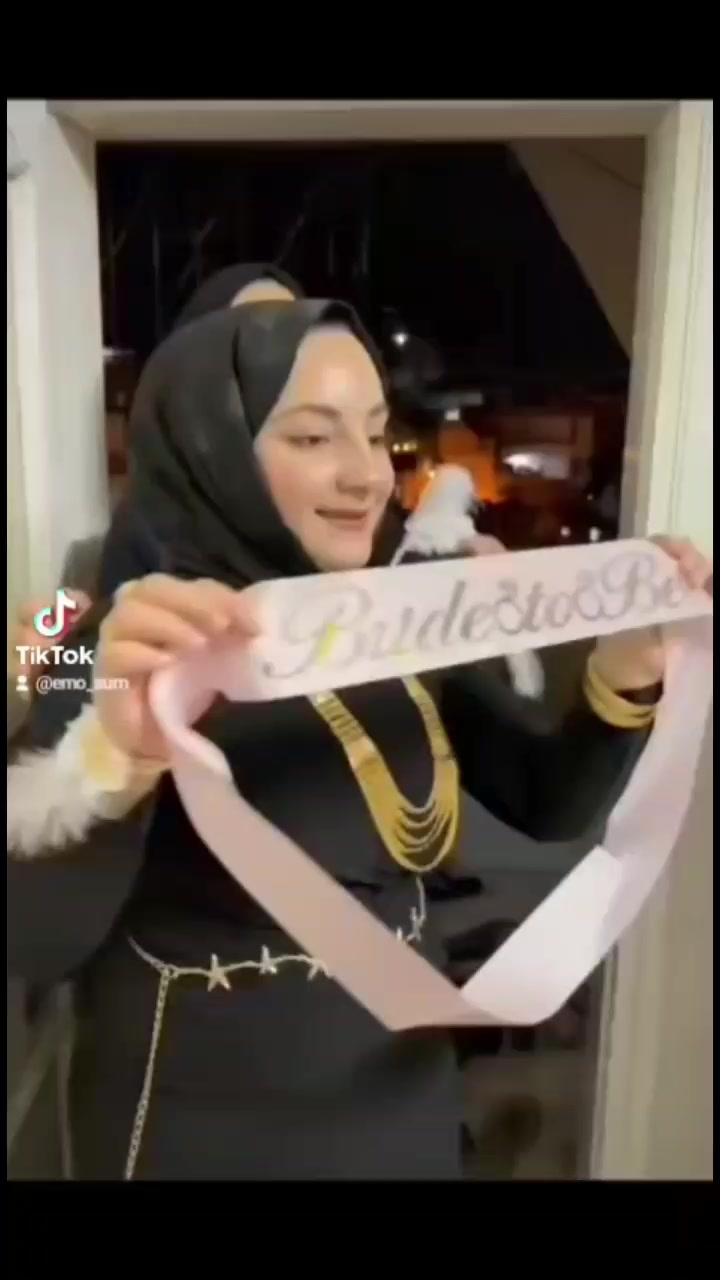 @Hazalikra
