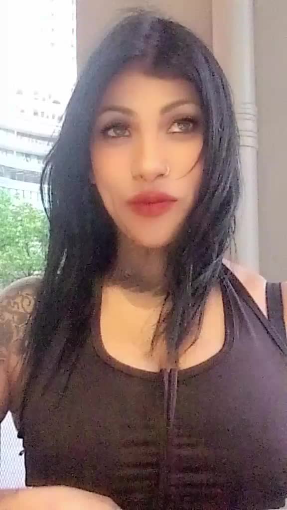@මැනික්