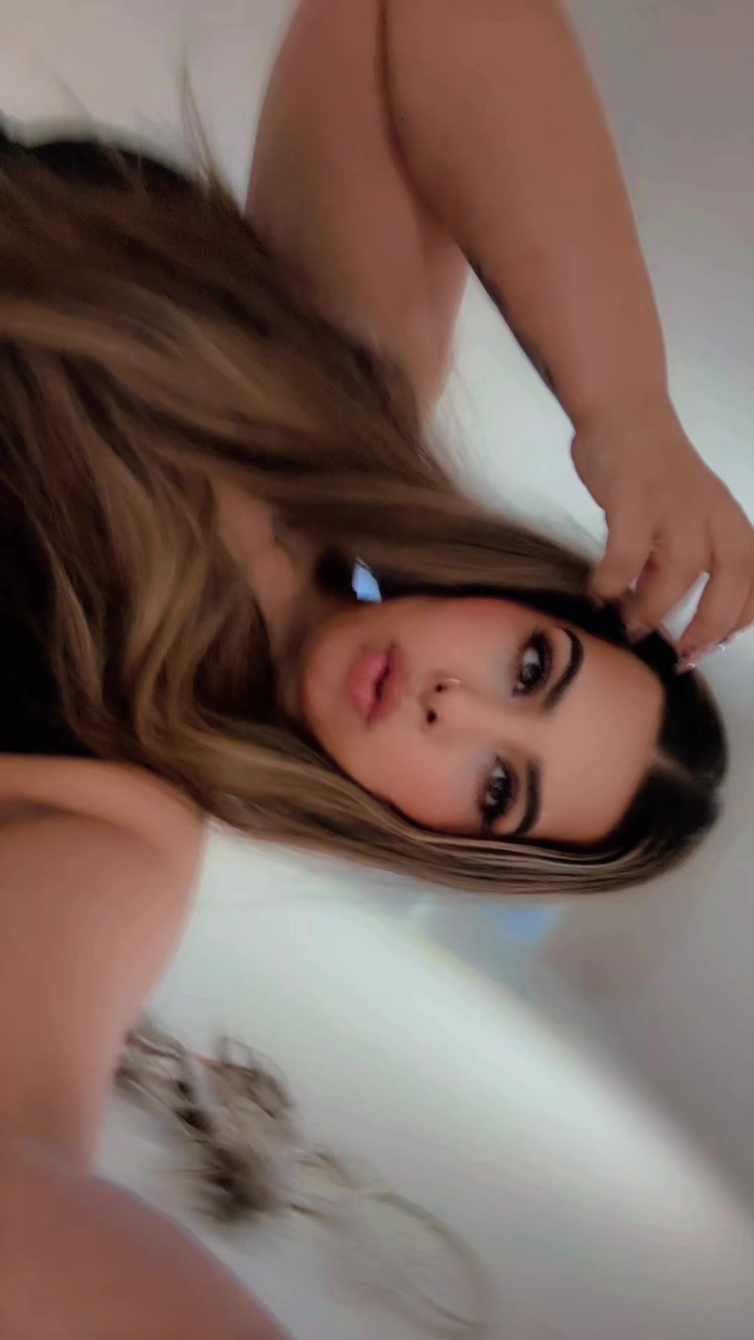 @gulabiqn