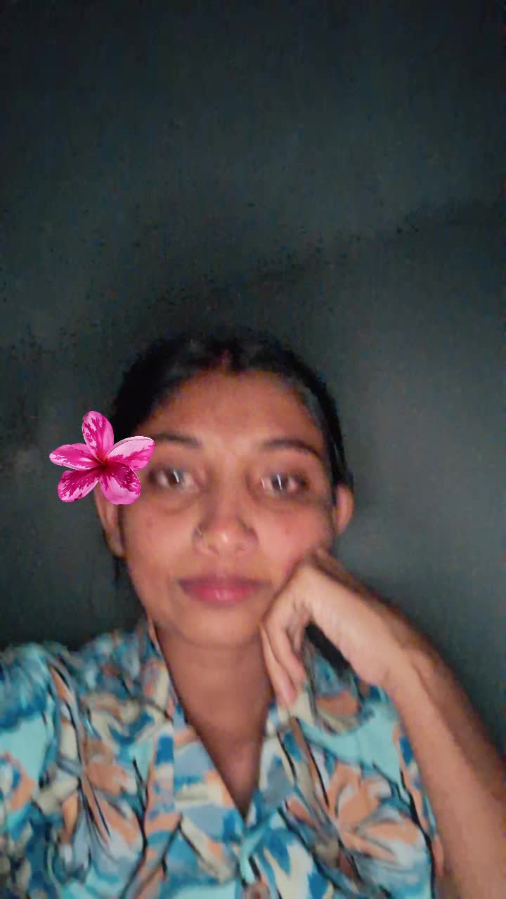 @ANU🦋☘️