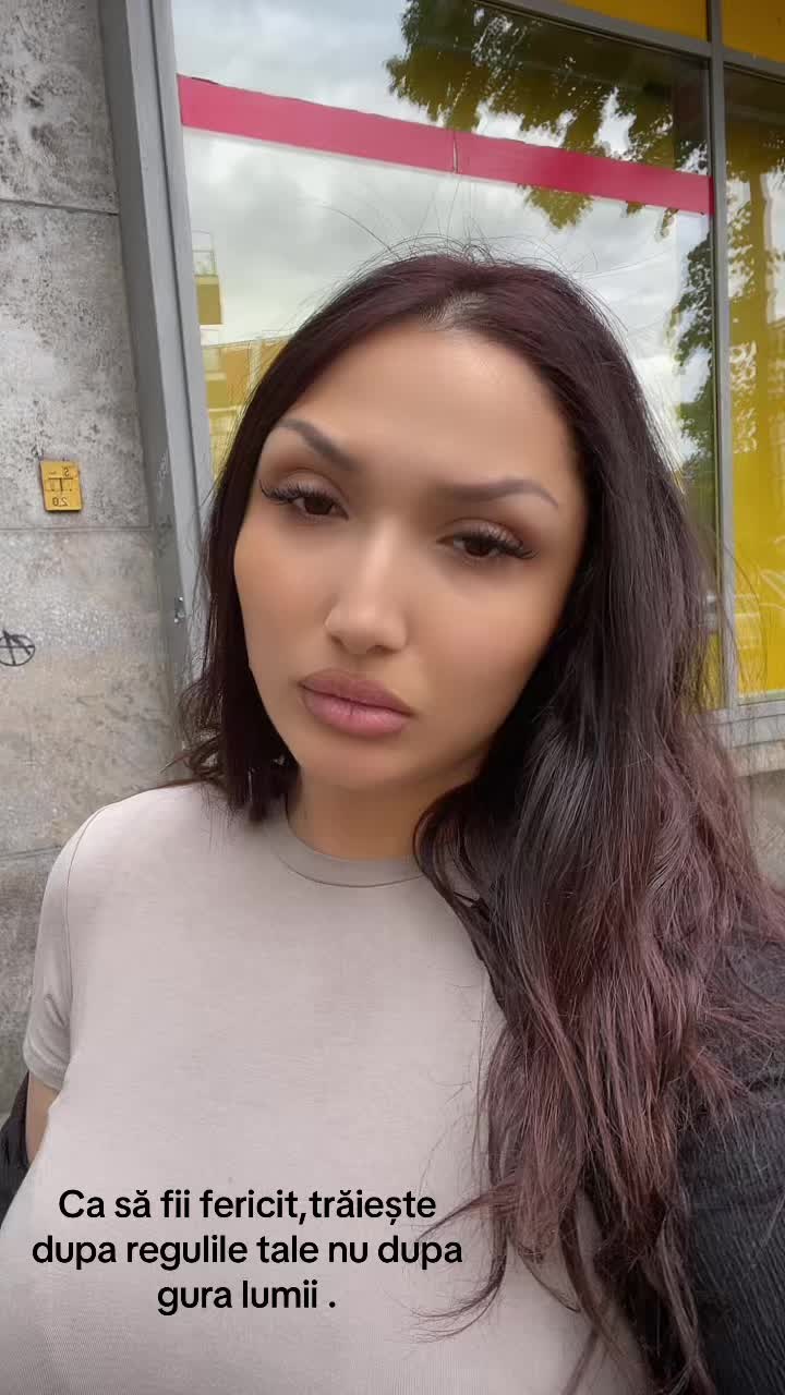 @Эля
