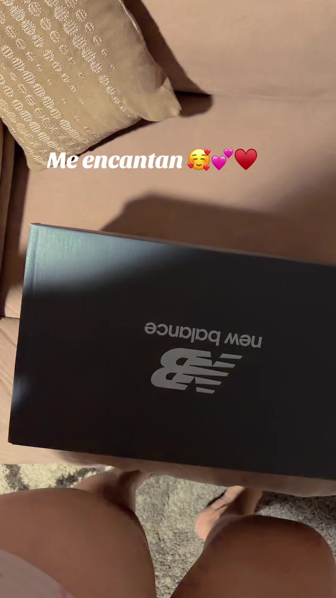 @anabella