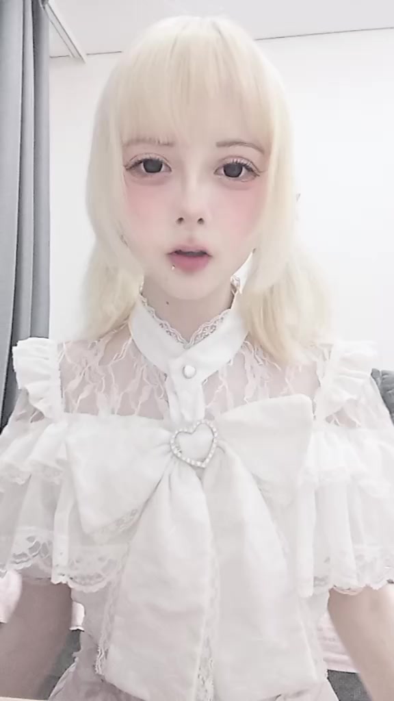 @﹫ юля мурлыкина .ᐟ ♡