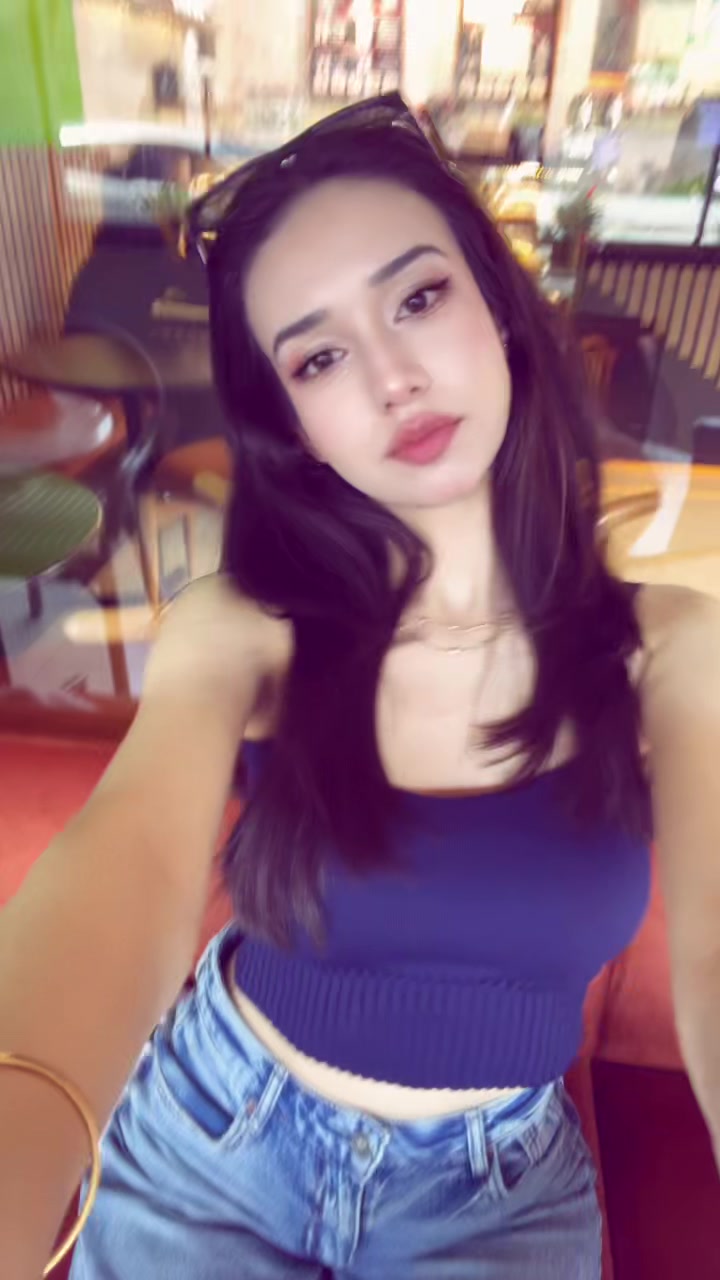 @Zeyzey