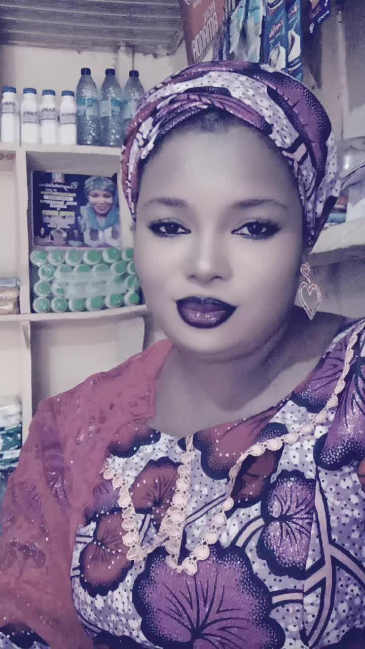 @hon shamsiya