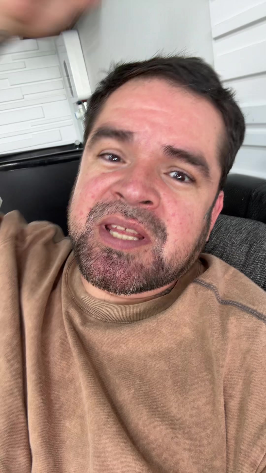 @johny_barber_cage