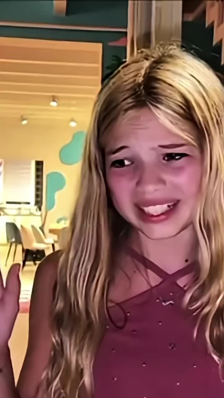 @𝓝oe (version'𝓒larissa)