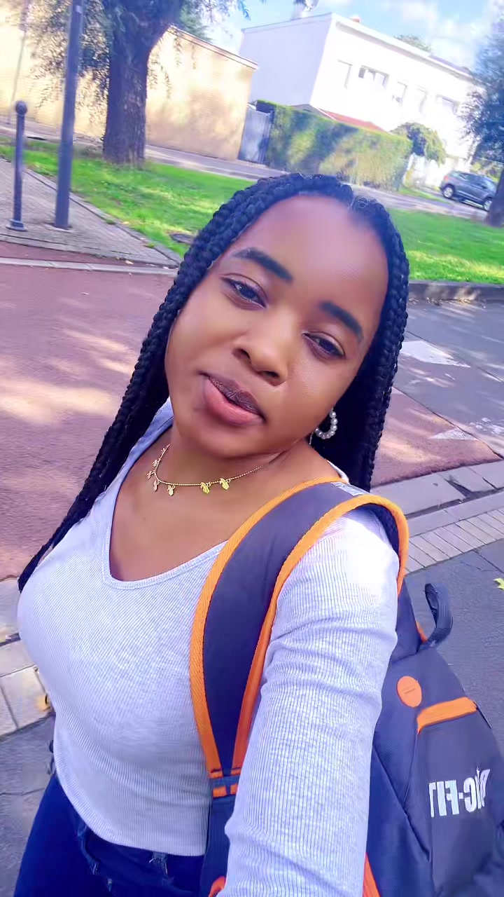 @CAROLINE BEAUTY 🇫🇷
