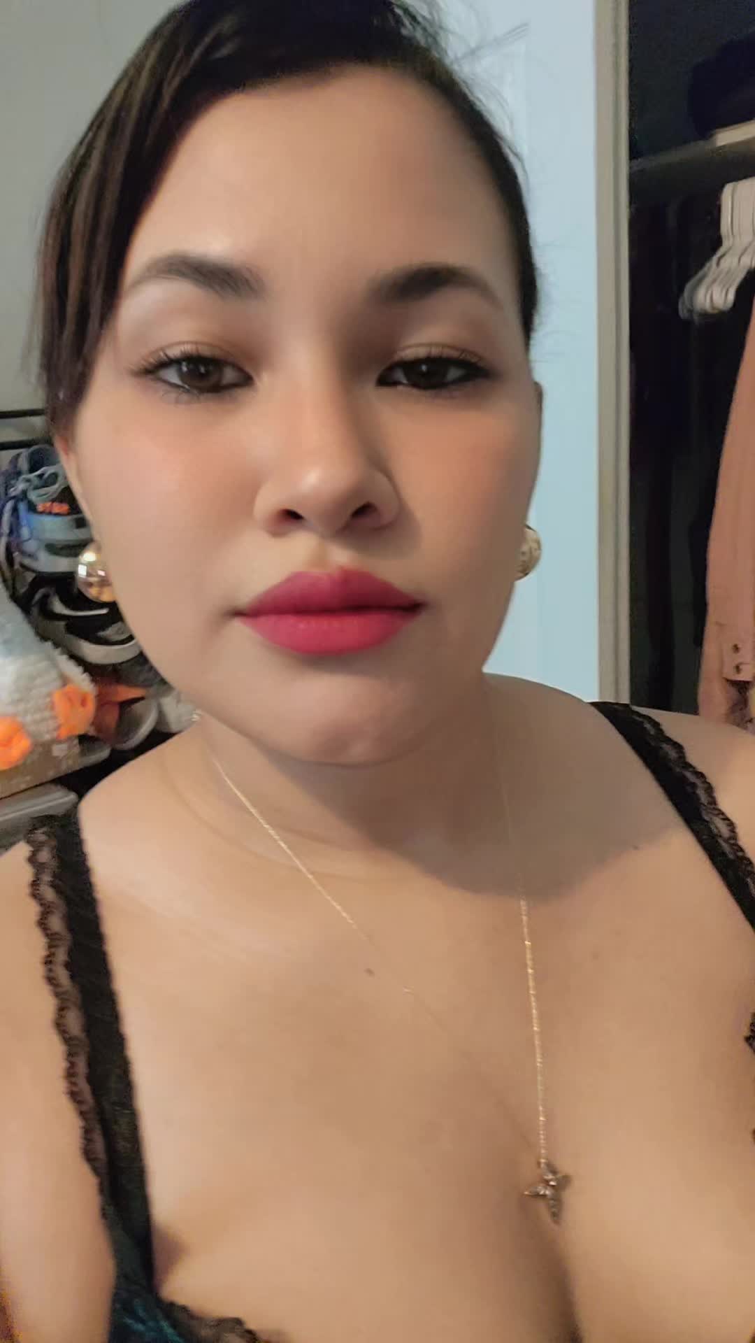 @Paola Flores