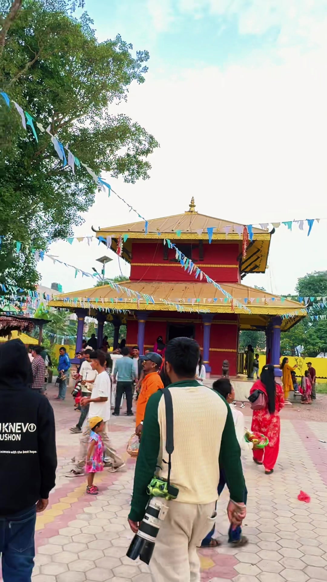 @RaJaNi🍁Gharti