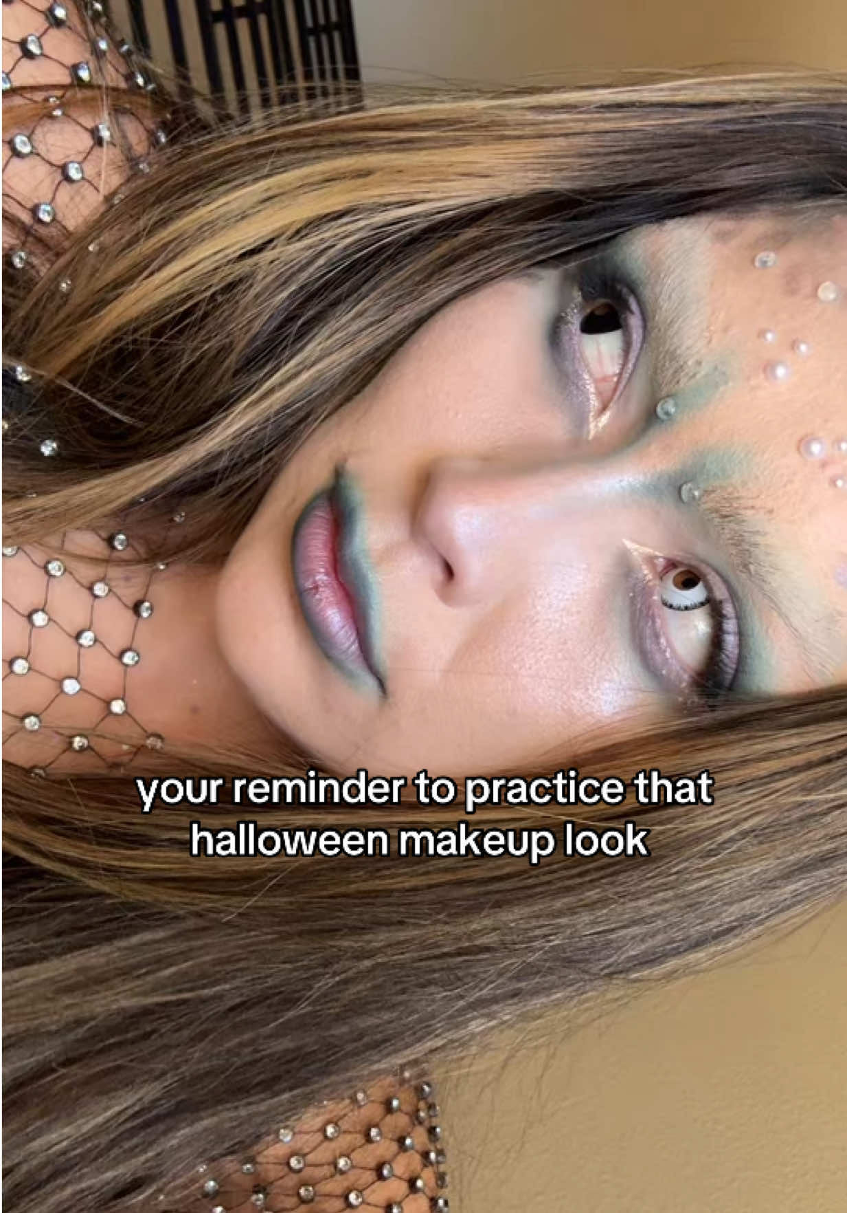 @leilanerss