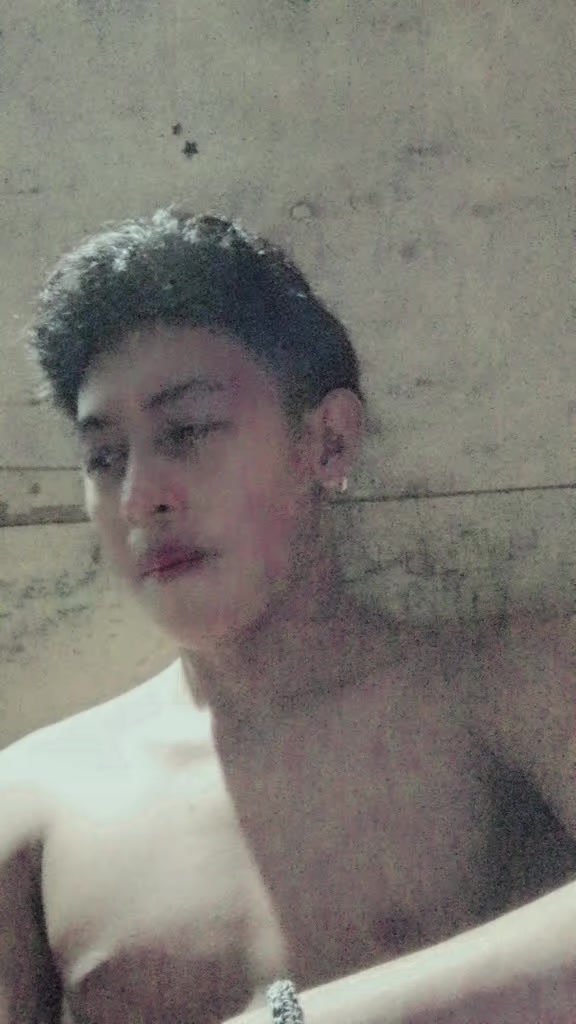 @💢