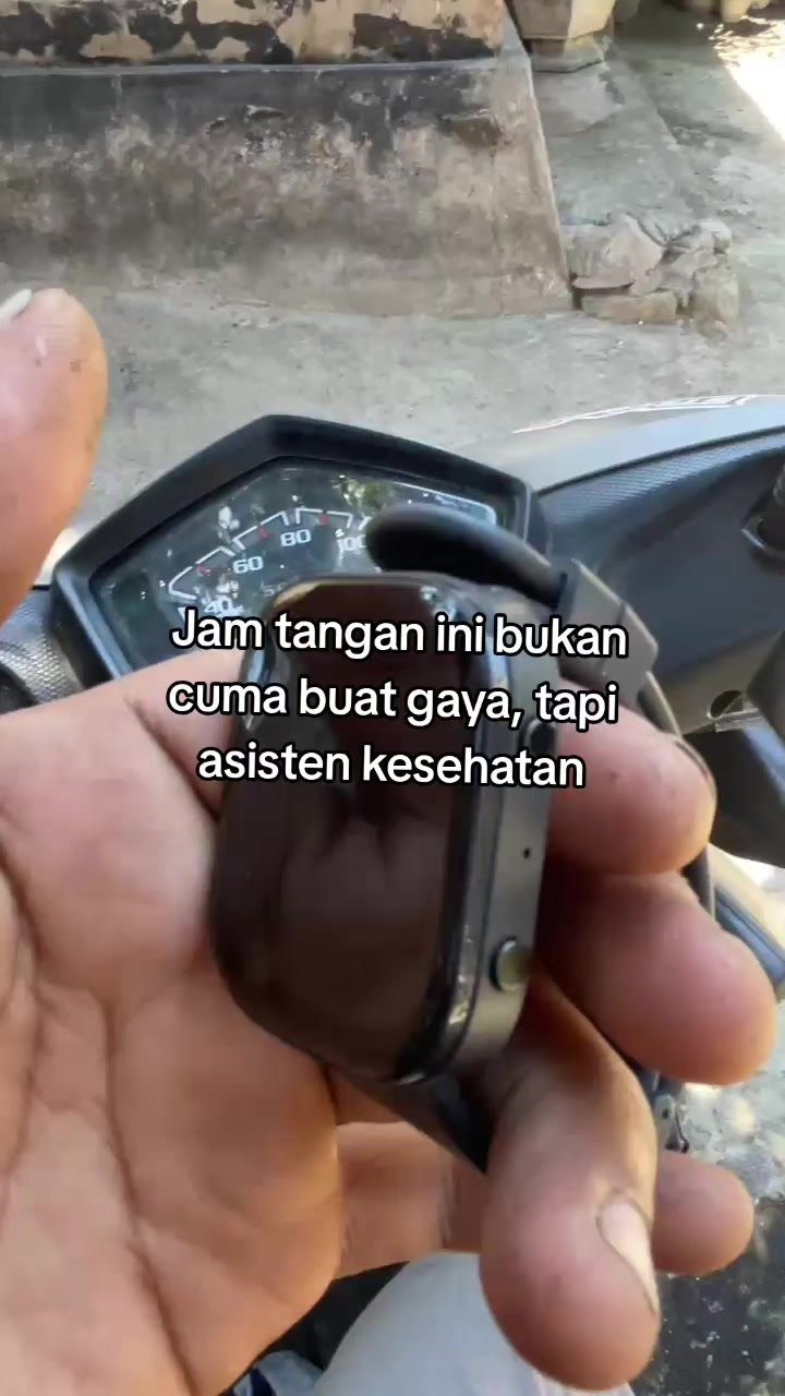@Ayuu