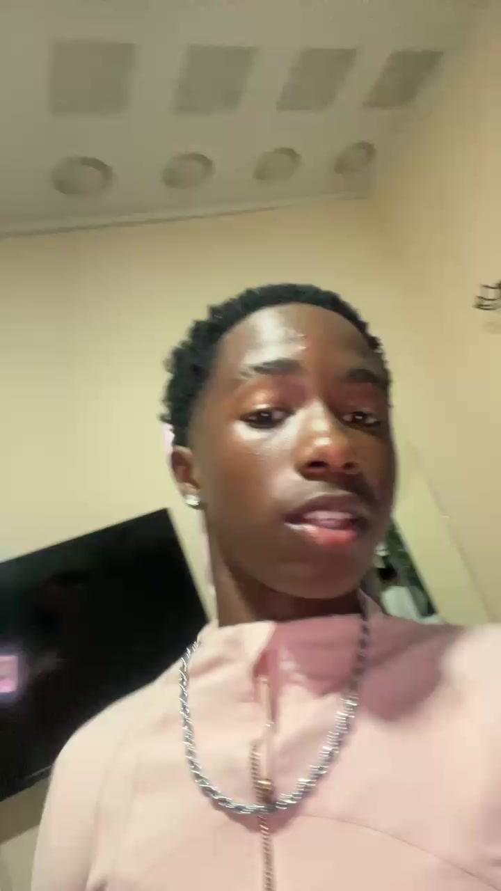 @𝓜𝓪𝓬𝔁𝓮𝓷🔱🤩