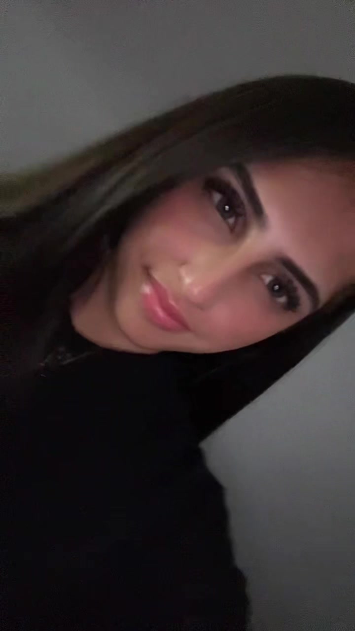@Vaia.na💌