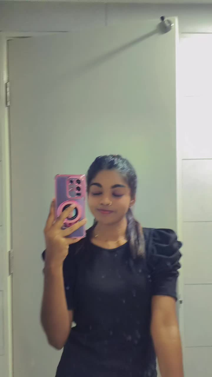 @أنيتا👀🤍🌙