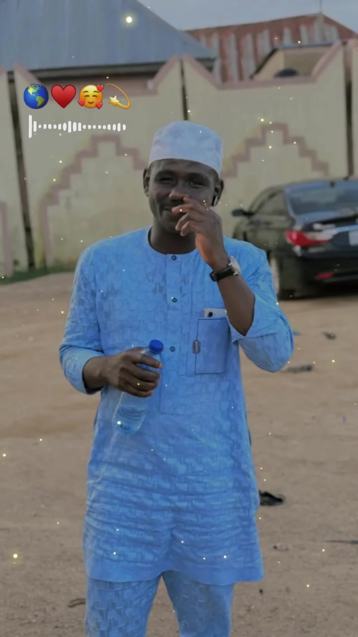 @SIRAJO ZAKARI 111