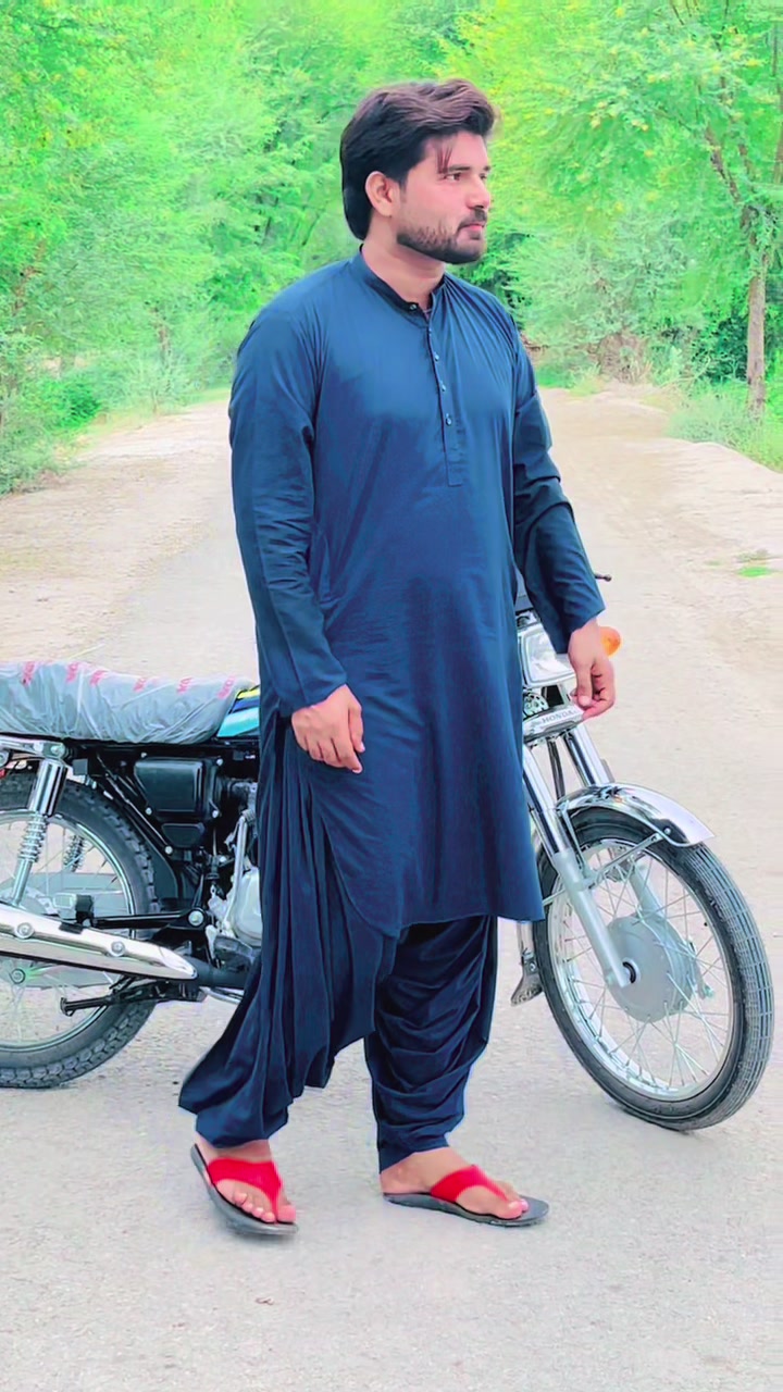 @Nomi Shahzad🍁