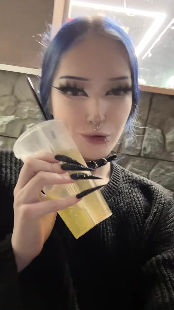 @мальвина