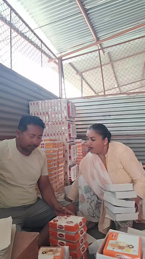 @Meera&hearts;️Abhi( From Bardiya )