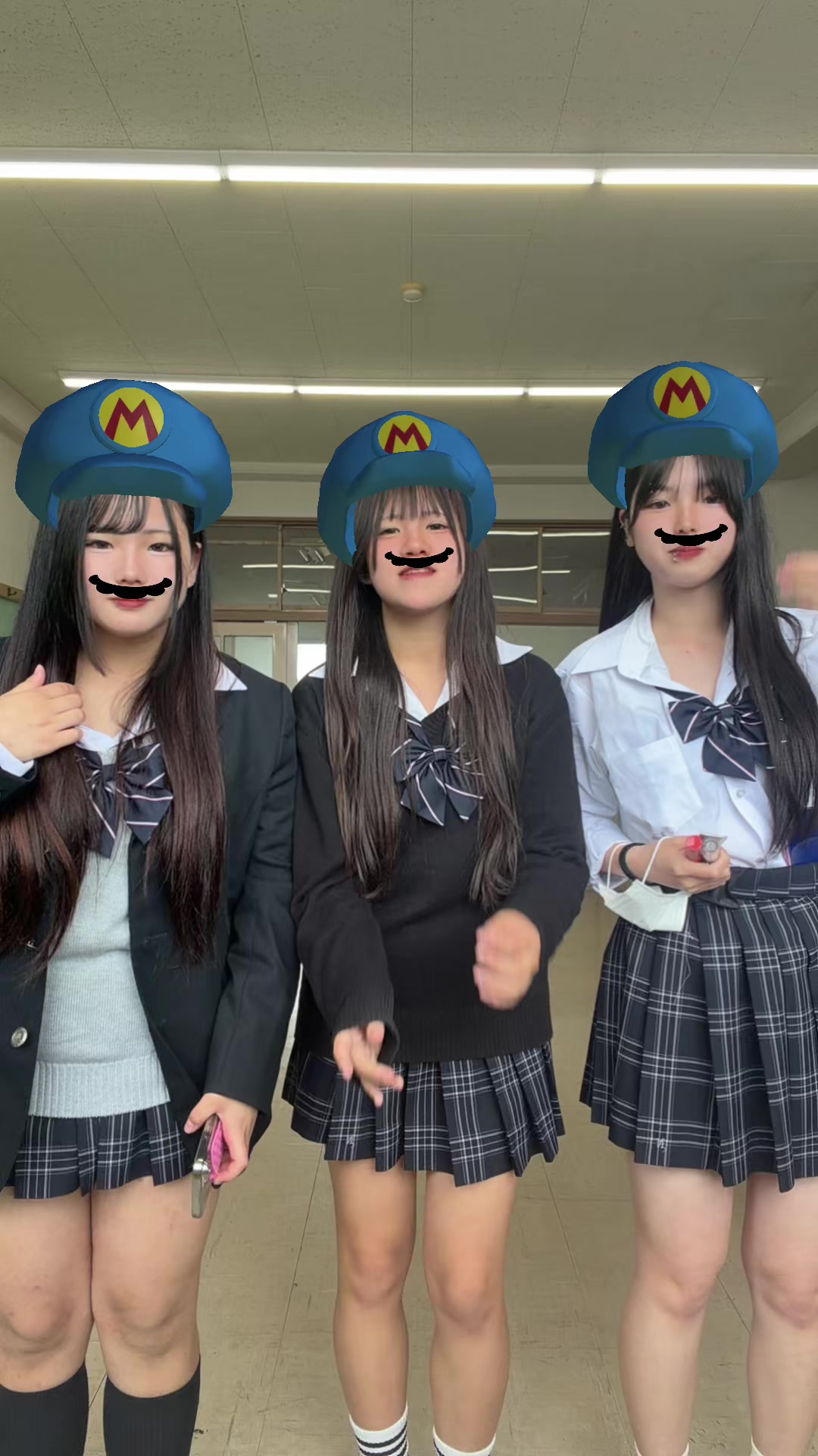 @アヤ
