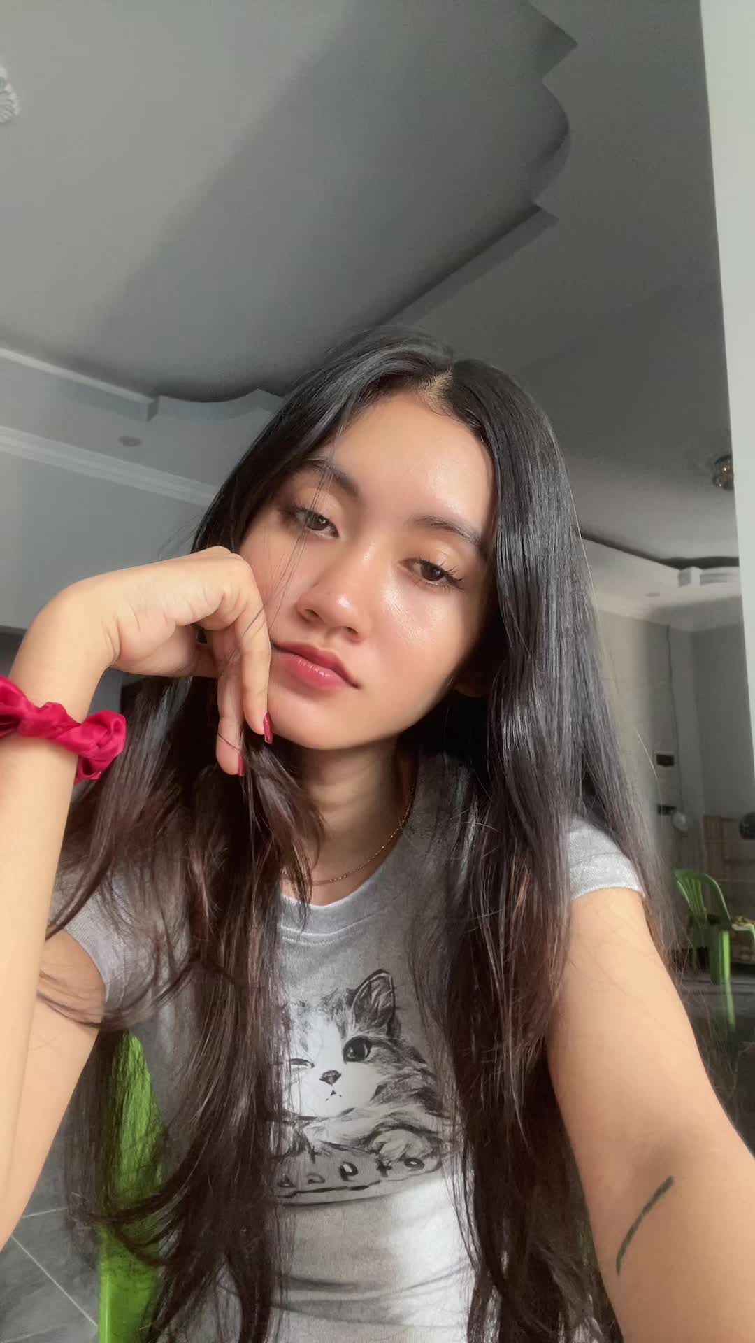 @🐒