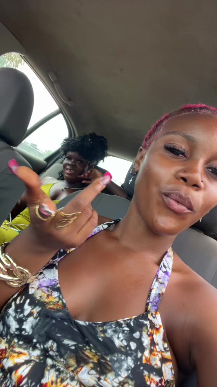 @&Uuml;r f&aacute;v 𝐒𝐡𝐚 𝐋𝐲𝐧🇬🇭🇱🇷