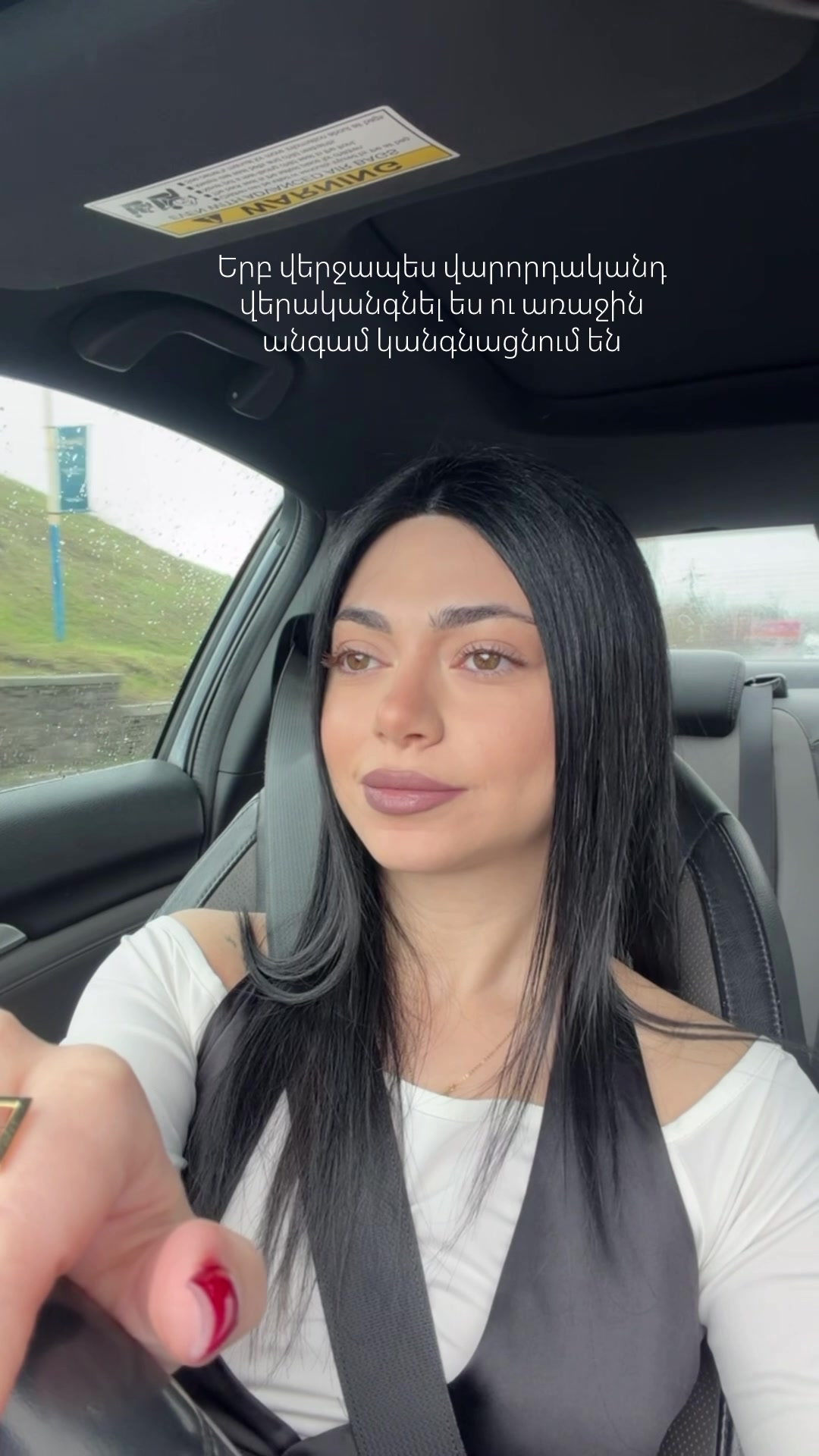 @_Angel&aacute;_