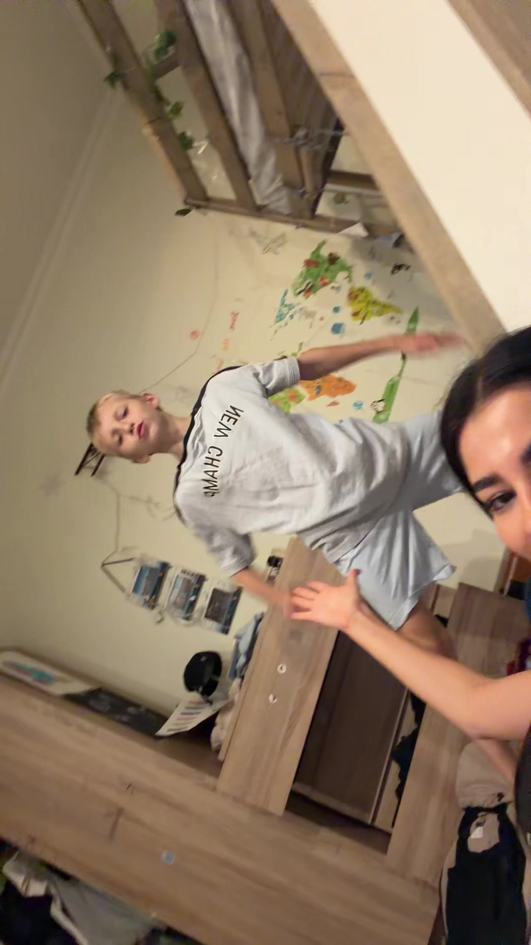 @Katee_v_