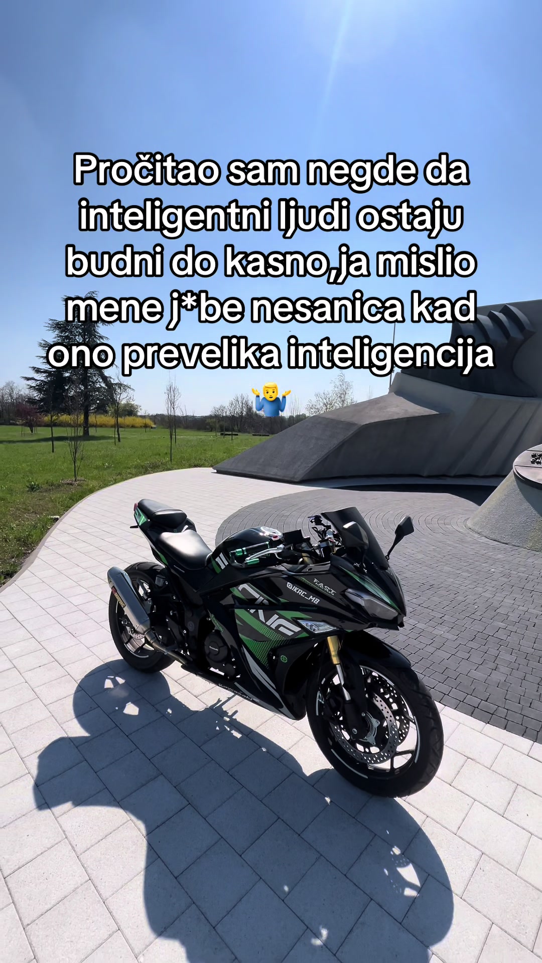 @Ikac_m8